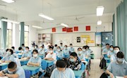 开展疫情防控演练 筑牢校园安全防线
