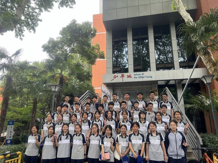 97a8100eb2754e0fb621d9e093fab9bc