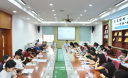 【行舟教研】青蓝结对传薪火，携手共进谱新篇—— 碧波中学2025-2026学年“师徒结对”仪式圆满举行